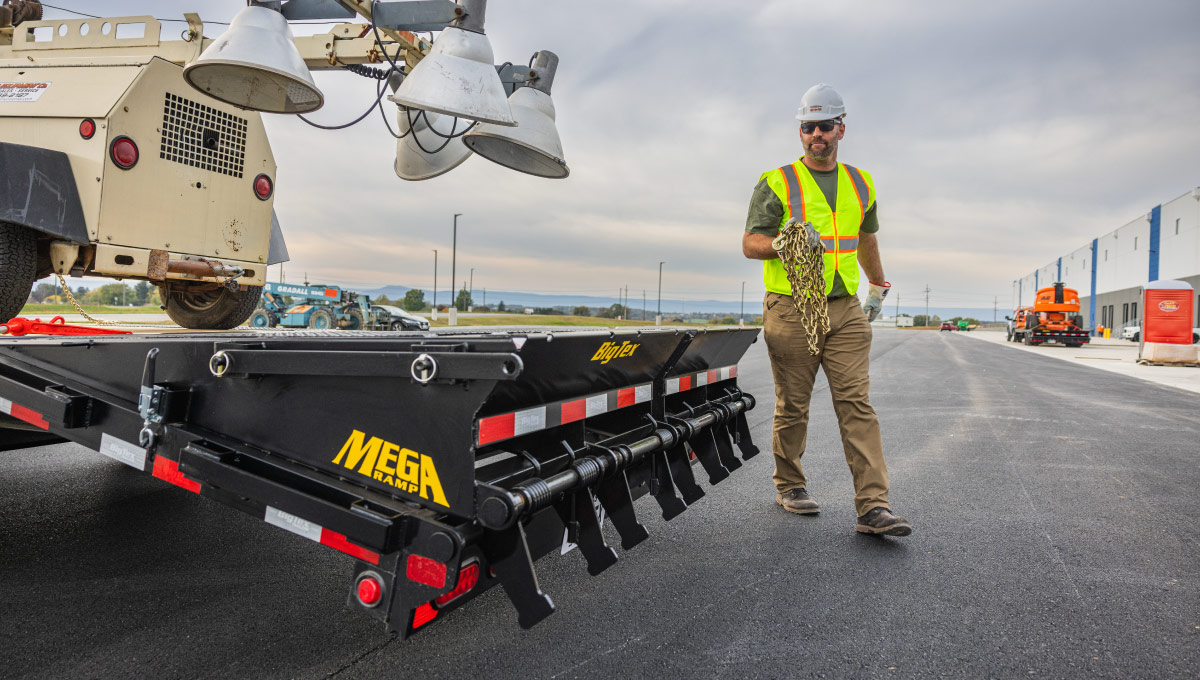 Big Tex 14GN, Gooseneck, 102″ x 30′, 15.9K, Dovetail, Mega Ramps image 7