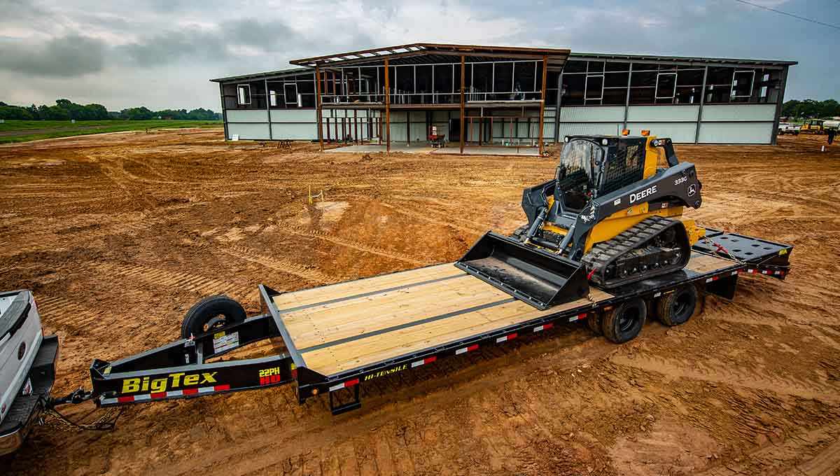 Big Tex 22PH, Pintle, 102″ x 25′, 23.9K, Dovetail, Mega Ramps image 3